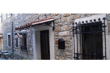 Chorwacja Privát Grožnjan, Zewnątrz